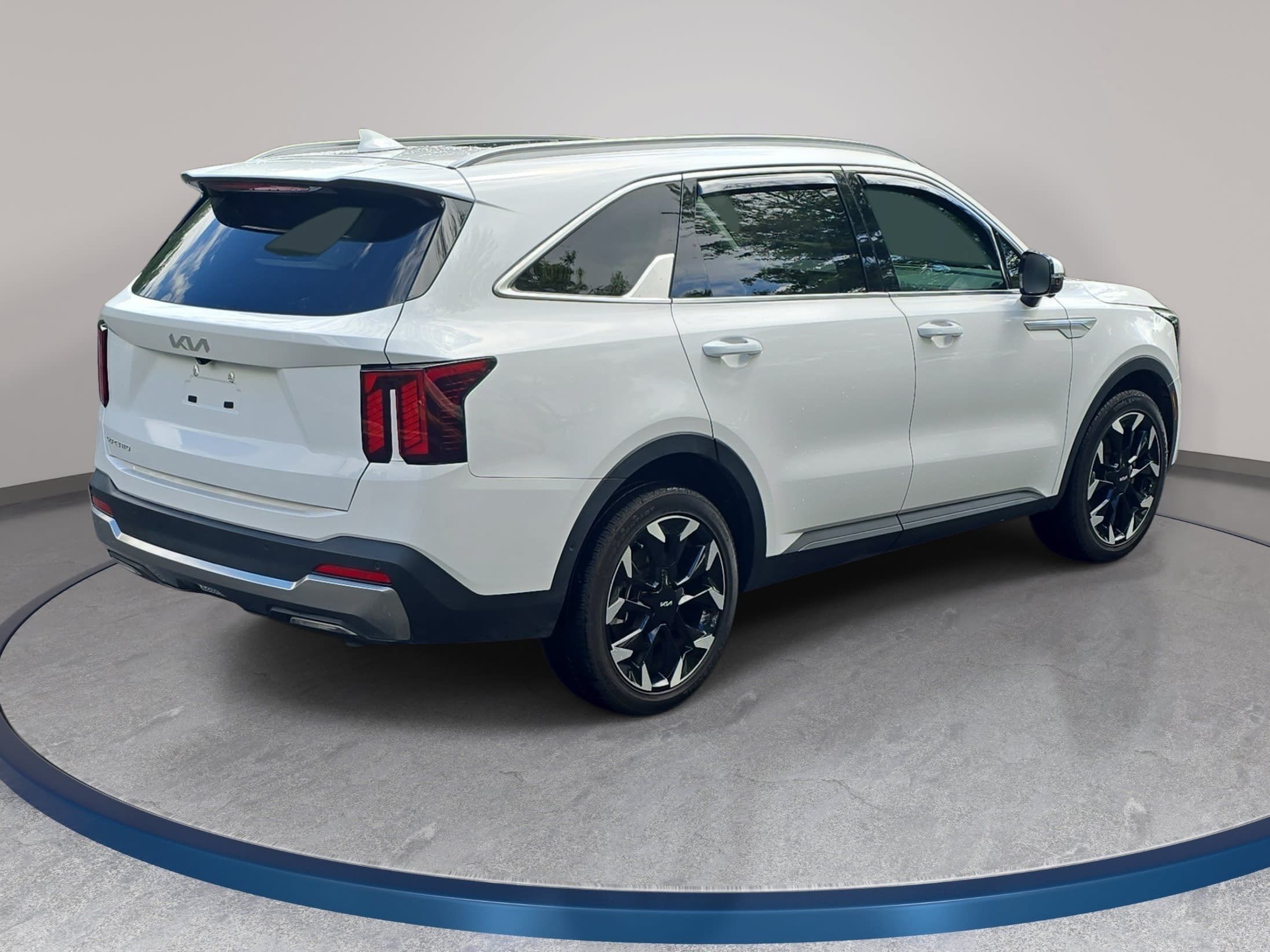 Used 2025 Kia Sorento SX FWD image 5