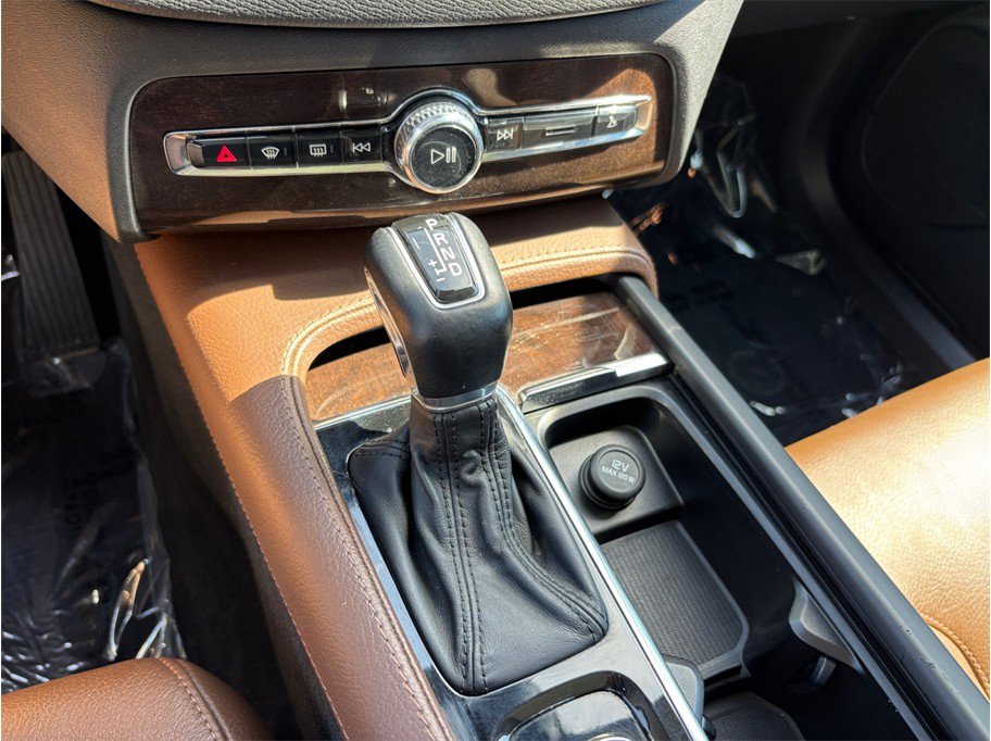 Used 2019 Volvo XC90 T6 Momentum w/ Advanced Package AWD/4WD image 37