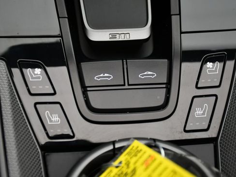 Certified 2023 Porsche 911 Targa 4S AWD/4WD image 37