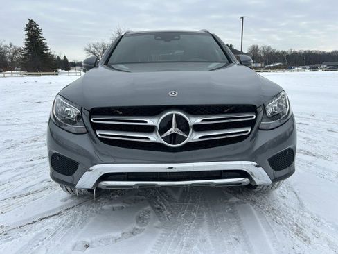 Certified 2019 Mercedes-Benz GLC 300 4MATIC image 2