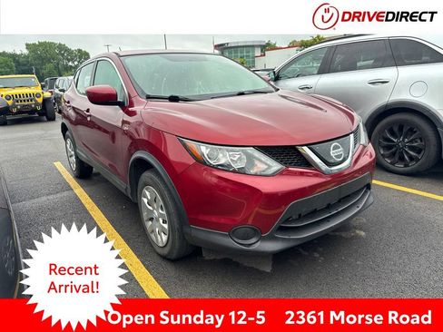 Used 2019 Nissan Rogue Sport S AWD/4WD image 1
