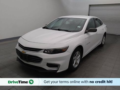 Used 2018 Chevrolet Malibu LS FWD image 1