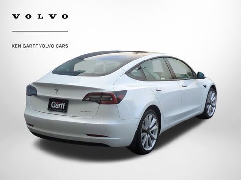 Used 2021 Tesla Model 3 Long Range image 3