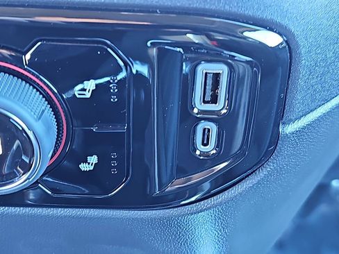 New 2026 Chevrolet Silverado 1500 RST w/ RST All Star Premium Package image 25