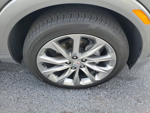 Used 2024 Buick Encore GX Avenir w/ Avenir Technology Package image 2