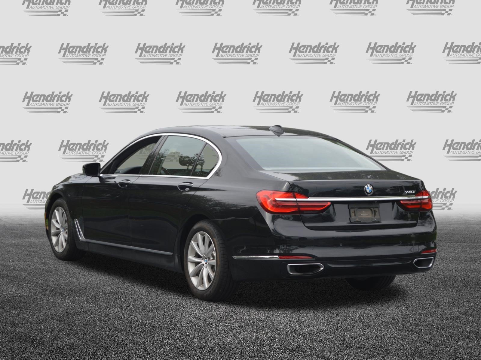 Used 2017 BMW 740i RWD image 6