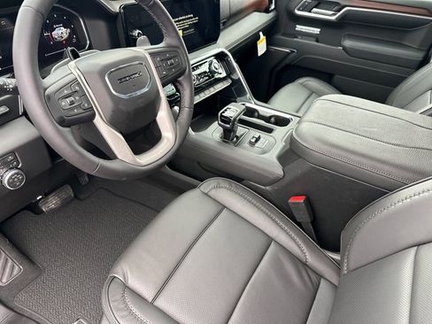 New 2026 GMC Sierra 1500 Denali w/ Technology Package image 9