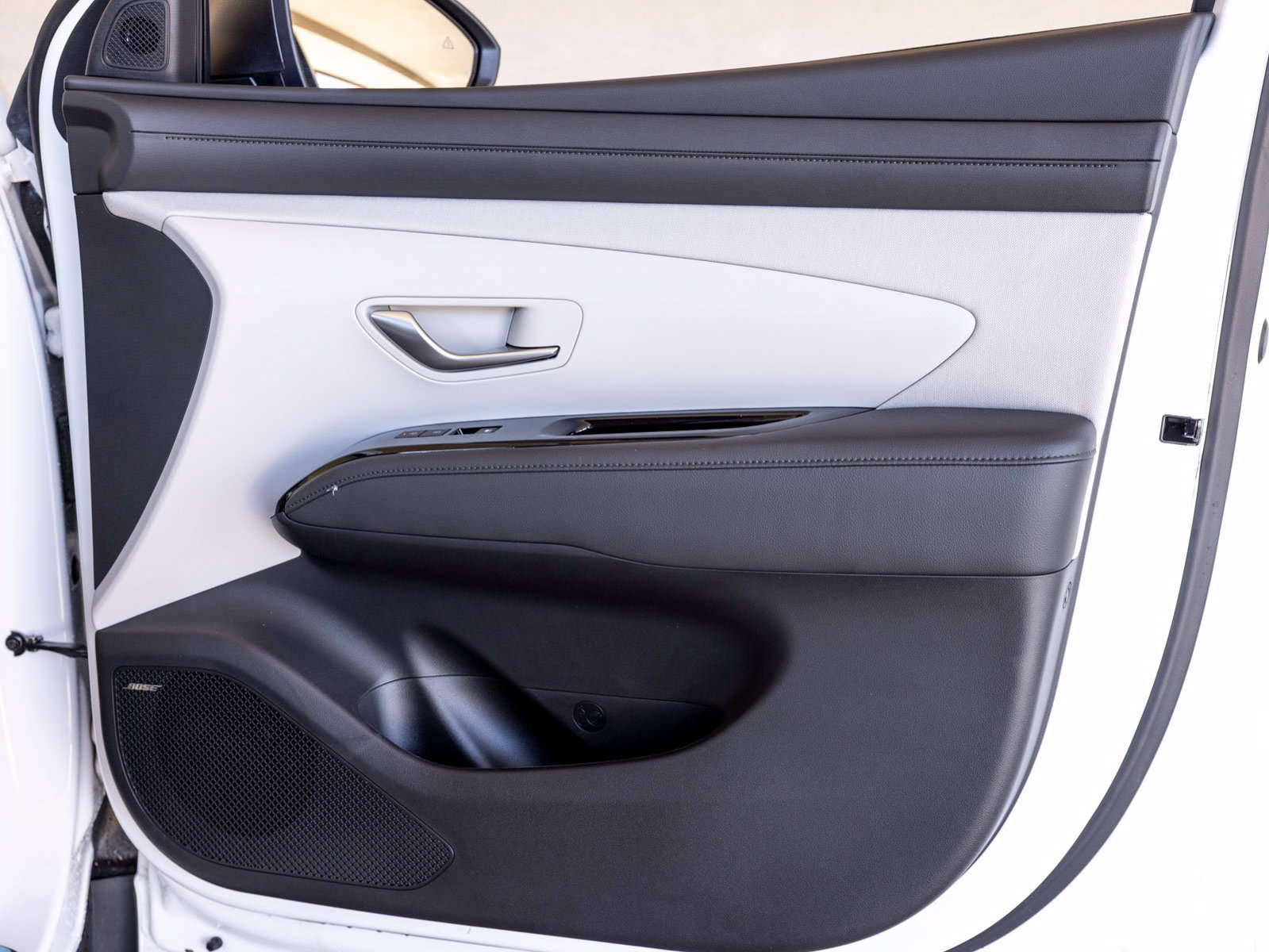 New 2025 Hyundai Tucson Limited AWD/4WD image 24