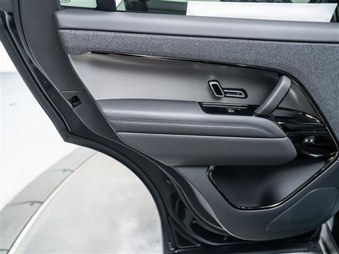 New 2026 Land Rover Range Rover Sport Dynamic SE image 24