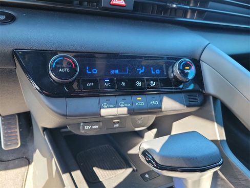 Certified 2025 Hyundai Elantra Sport image 30
