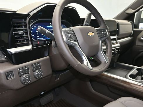 New 2026 Chevrolet Silverado 2500 LT w/ Z71 Chrome Sport Edition AWD/4WD image 12
