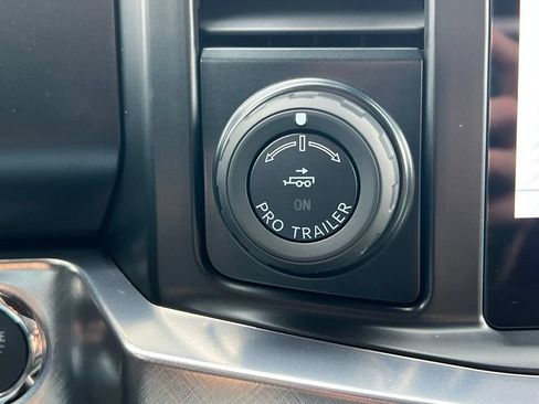Used 2025 Ford F250 King Ranch AWD/4WD image 32