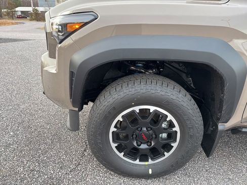 New 2026 Toyota Tacoma TRD Off-Road w/ TRD Off Road Upgrade Package image 11