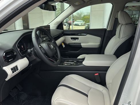 New 2026 Honda Pilot EX-L image 8