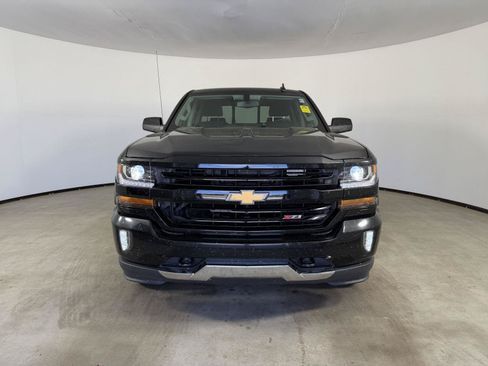 Used 2018 Chevrolet Silverado 1500 LT w/ All Star Edition AWD/4WD image 13