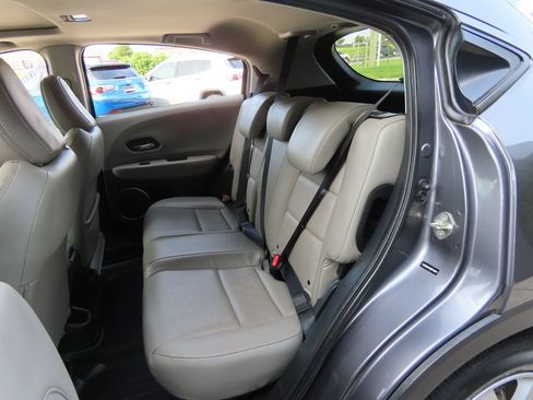Used 2019 Honda HR-V EX-L image 24