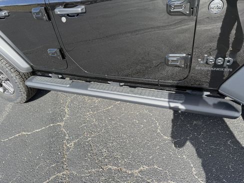 New 2026 Jeep Wrangler Unlimited Sport image 5