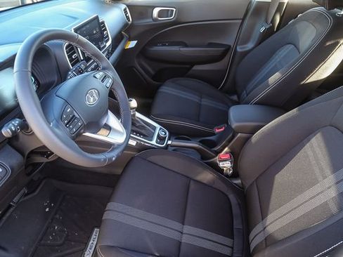 New 2026 Hyundai Venue SEL image 20