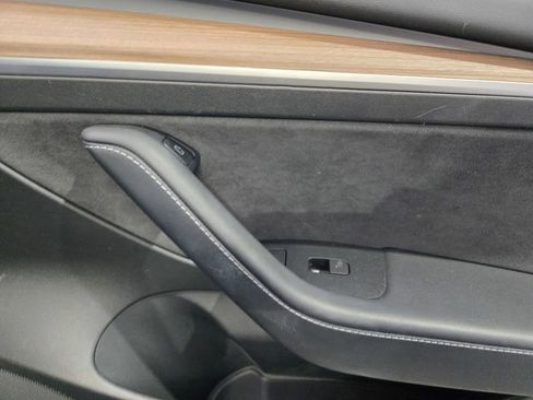 Used 2023 Tesla Model 3 Standard Range RWD image 6