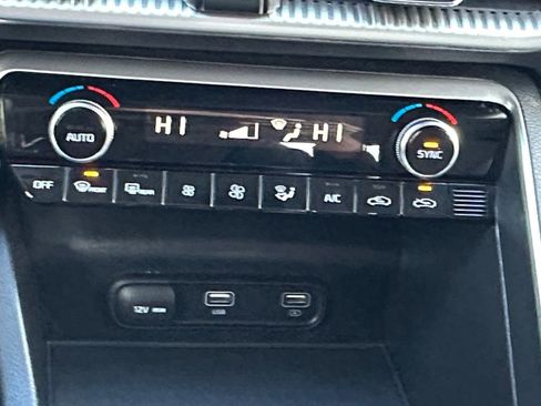 Used 2023 Kia K5 LXS image 15