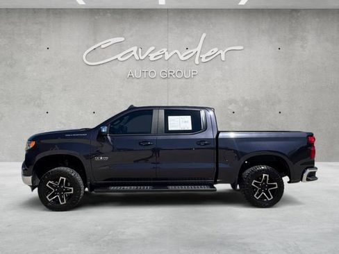 Used 2022 Chevrolet Silverado 1500 LT image 13