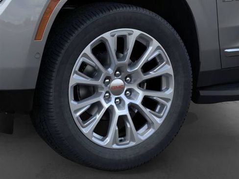 New 2026 GMC Yukon Denali AWD/4WD image 9