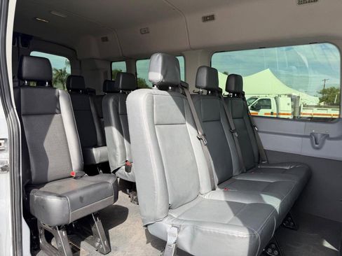 Used 2018 Ford Transit 350 XL image 35