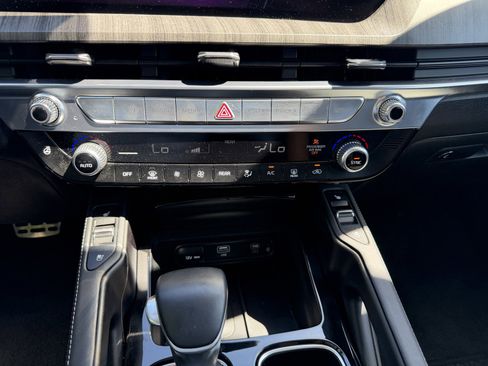 Used 2024 Kia Telluride SX Prestige AWD/4WD image 39