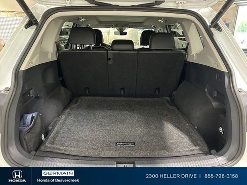 Used 2022 Volkswagen Tiguan SE AWD/4WD image 29