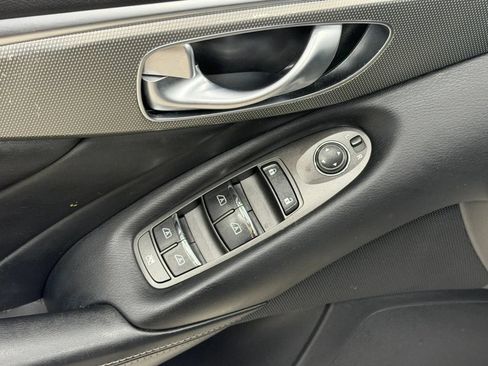 Used 2016 INFINITI Q50 3.0t Premium w/ Cargo Package RWD image 22