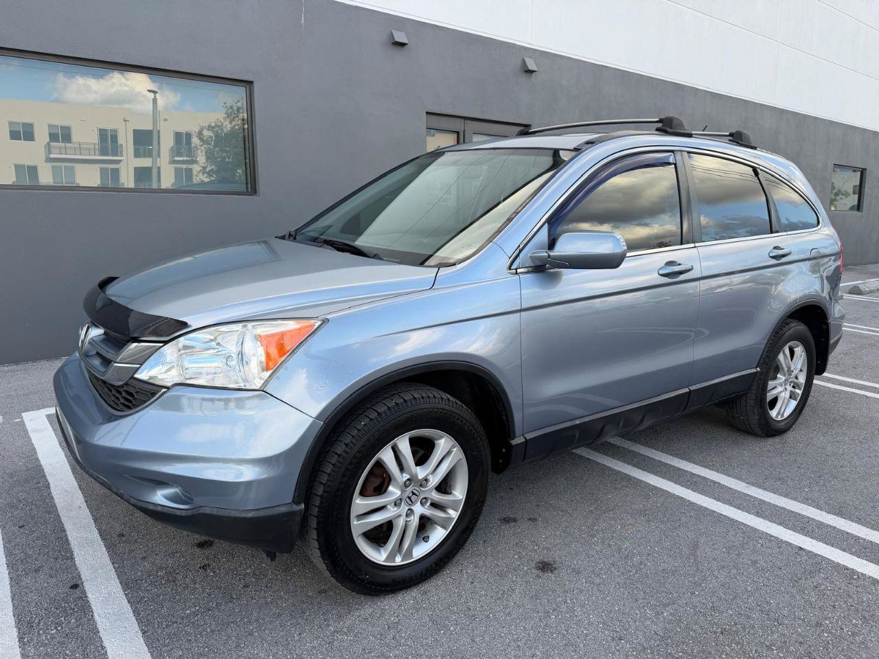 Used 2011 Honda CR-V EX-L image 2