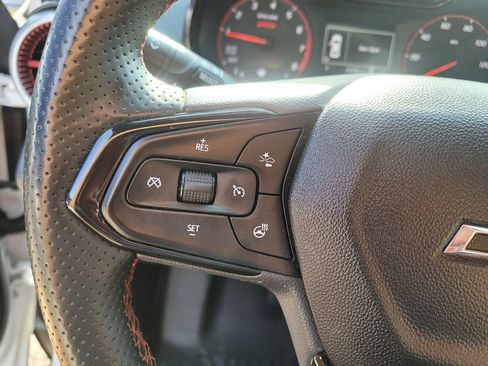 Used 2024 Chevrolet Trax RS w/ Driver Confidence Package FWD image 26