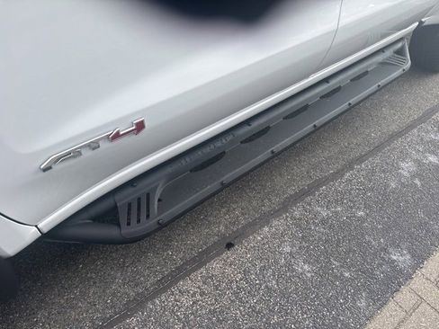 New 2026 GMC Sierra 1500 AT4 w/ AT4 Premium Package image 7