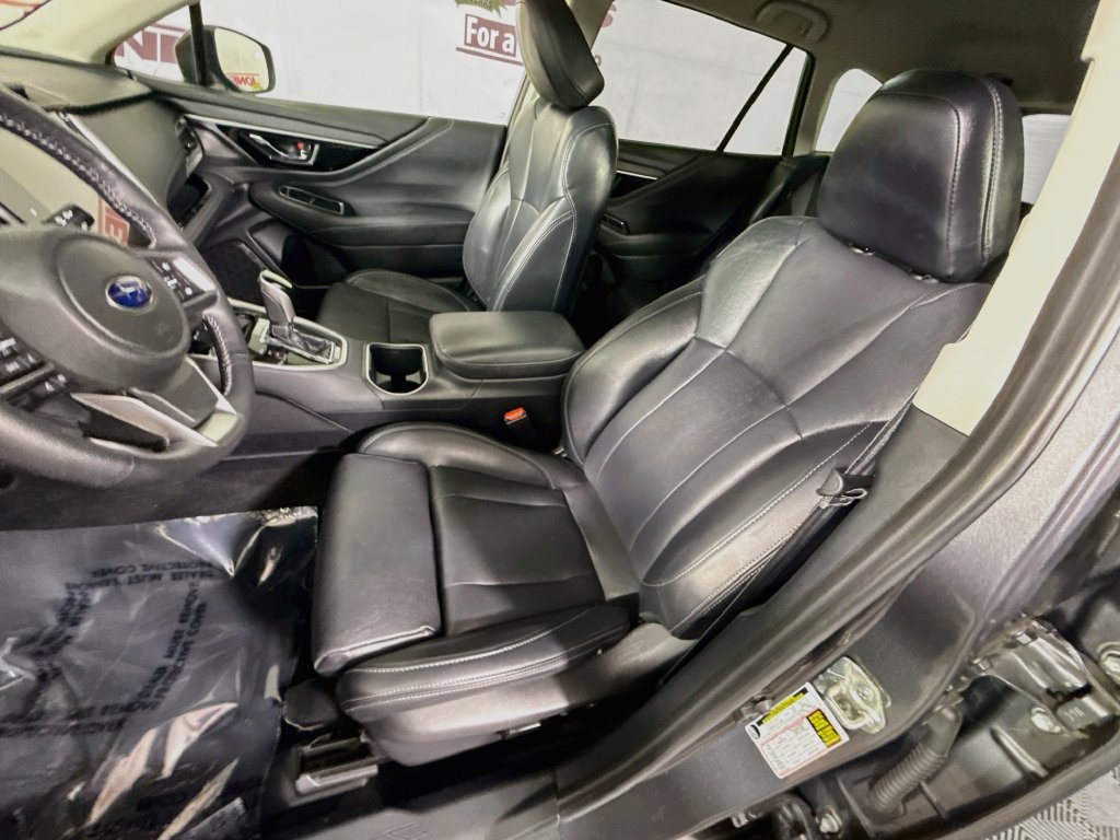 Used 2020 Subaru Outback Limited XT w/ Popular Package #2 AWD/4WD image 27