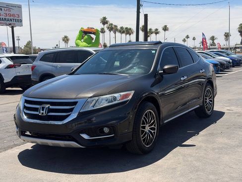 Used 2013 Honda Crosstour EX-L image 2