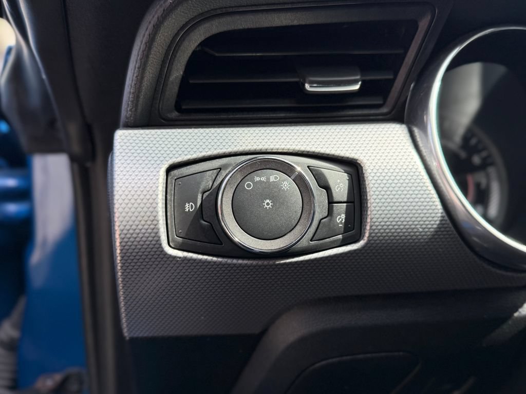 Used 2019 Ford Mustang GT w/ Equipment Group 301A RWD image 25