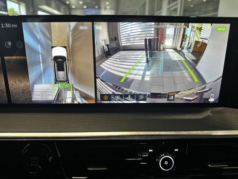 New 2026 INFINITI QX80 4WD image 18