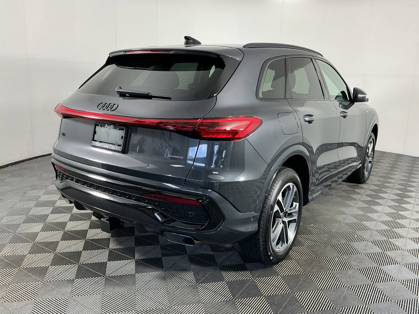 New 2026 Audi Q5 2.0T AWD/4WD image 7