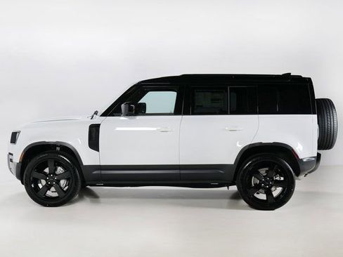 New 2026 Land Rover Defender 110 S image 6