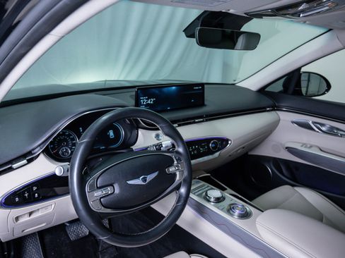 Used 2022 Genesis GV70 2.5T Advanced w/ Advanced Package image 21