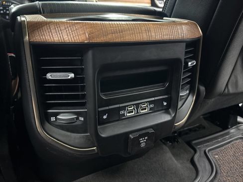 Used 2022 RAM 1500 Limited w/ Trailer Tow Group AWD/4WD image 37