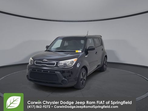 Used 2015 Kia Soul FWD image 6