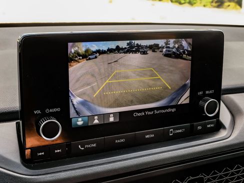 Used 2025 Honda Accord LX image 19