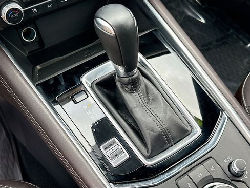 Used 2024 MAZDA CX-5 Signature image 29