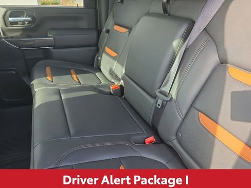 Used 2020 GMC Sierra 2500 AT4 w/ AT4 Premium Package image 14