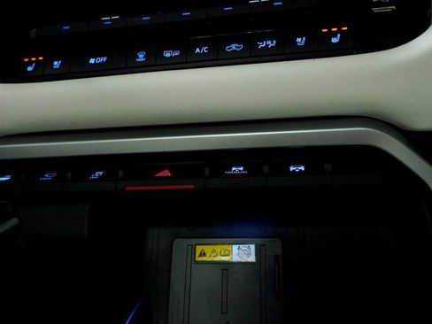 Used 2024 Toyota Tundra Capstone image 23