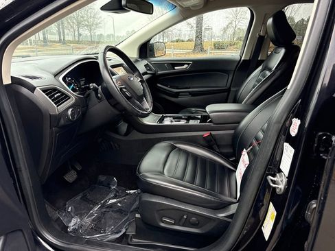 Used 2020 Ford Edge SEL image 13