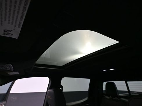 Used 2023 Chevrolet Silverado 1500 High Country w/ High Country Premium Package image 32