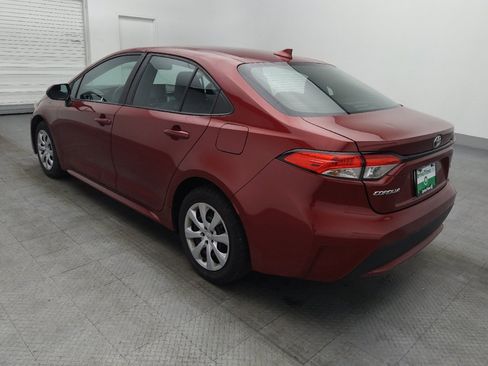 Used 2022 Toyota Corolla LE FWD image 5