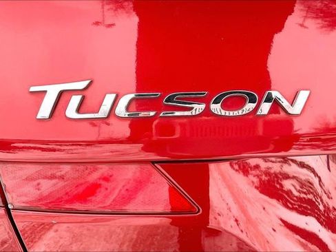 Certified 2021 Hyundai Tucson SE image 31